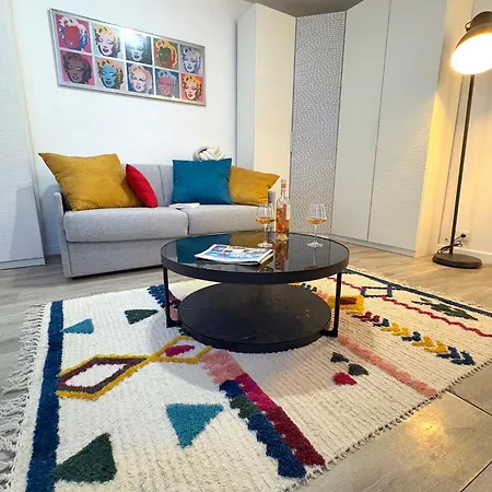 Le Rennequin Apartmán